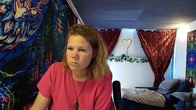 CallMeMarian Webbikameraesitys