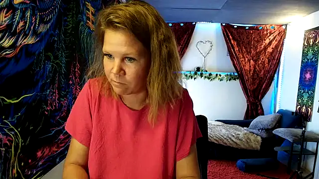 CallMeMarian Webbikameraesitys