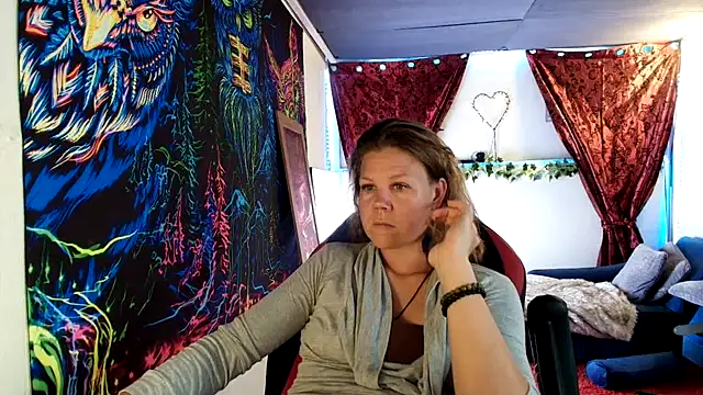 CallMeMarian Webbikameraesitys