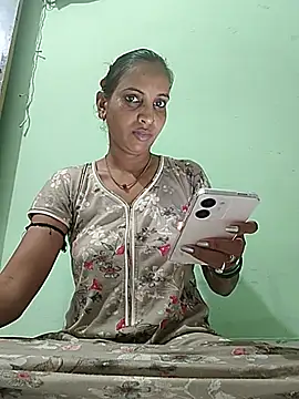 Sexy-Kajal2's Live XXX Chat