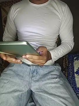 הופעת וובקאם של HARSH_JAAT8
