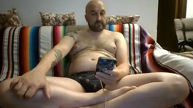 maxxxio12 Show in webcam