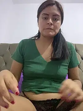 Chat +18 de Debora9703 ao vivo