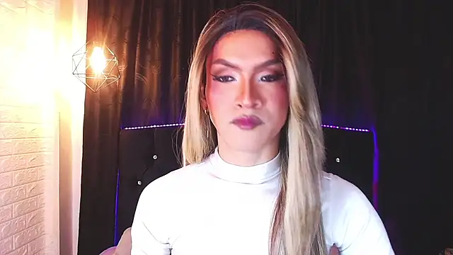 Вебкам-шоу agatha_rodriguez