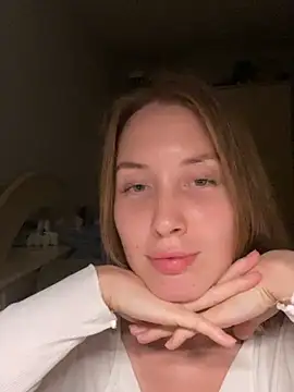 Chat XXX en directo de MiaMoore333