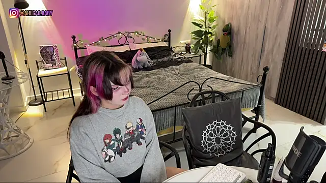 h3ntai_baby Webcam show