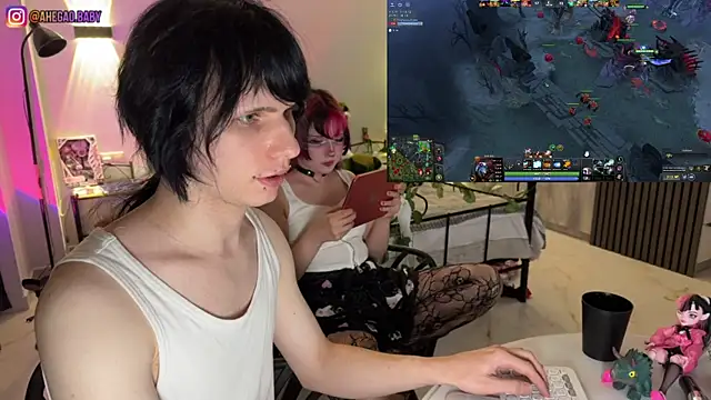 Webkamerová show h3ntai_baby