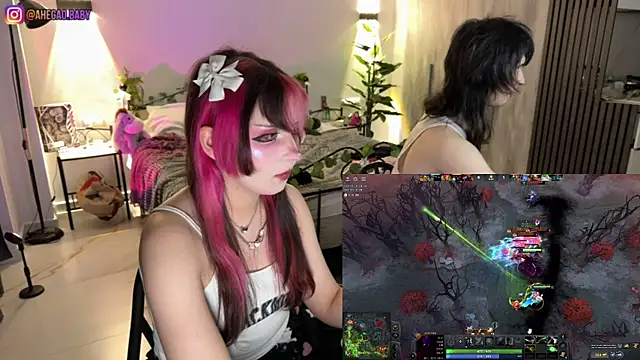 Webkamerová show h3ntai_baby