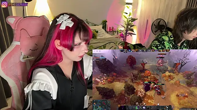 h3ntai_babyn Webbikameraesitys