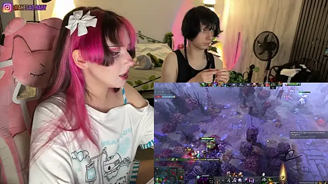 h3ntai_babyn Webbikameraesitys