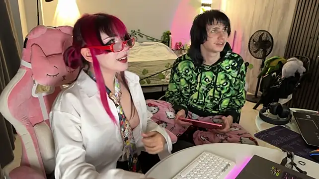 Webkamerová show h3ntai_baby
