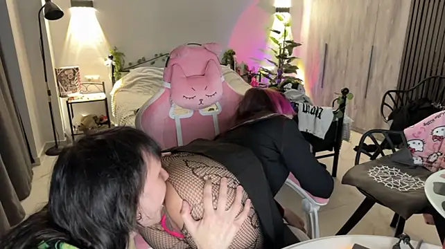 h3ntai_baby Webcam show