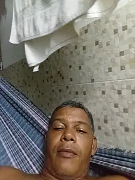 edisantos Adlı Modelin Web Kamerası Şovu