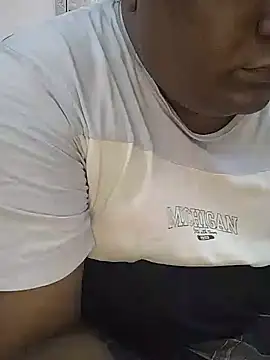 Idontmind367 Show in webcam