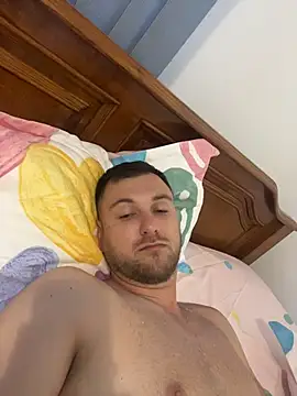 Show de hugedickedd na webcam