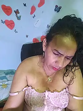 AlexaNovoa_ Show in webcam