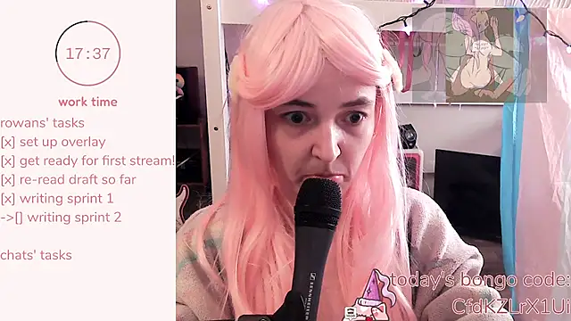 ThirstyKawaii: διαδικτυακό σόου στην κάμερα