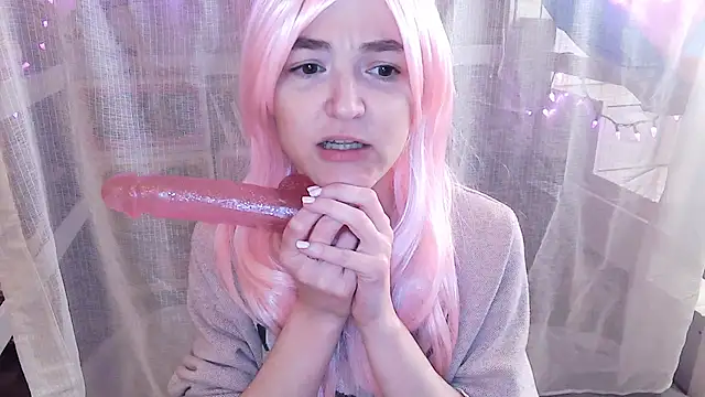 Pertunjukan Kamera Web ThirstyKawaii