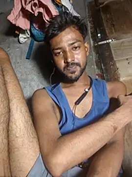 Show modela India_HOT23 na web-kameri