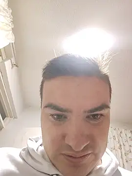 عرض كام Andy-rtg