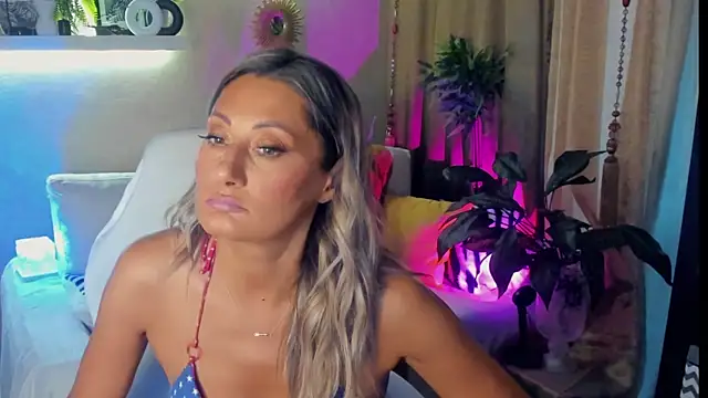SarahAlluring Live XXX Chat