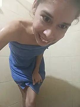 Show modela Sexi_girl29 na web-kameri