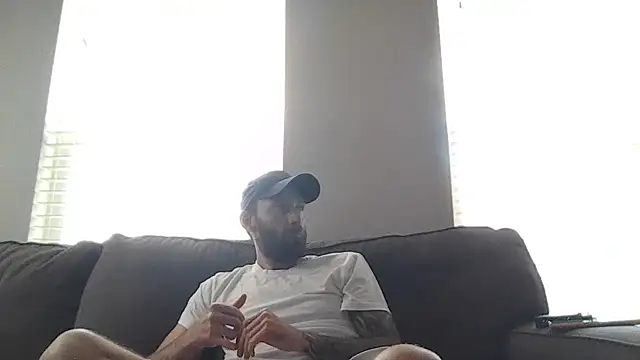whowantsacreampie Show in webcam