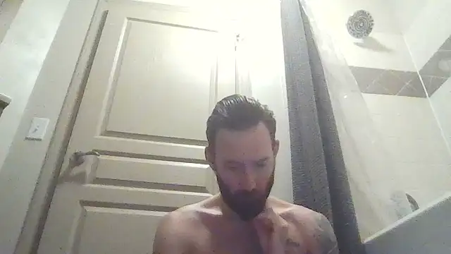 Show Webcam de whowantsacreampie
