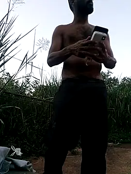 HS-hotsmile: διαδικτυακό σόου στην κάμερα