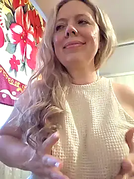 Irina3718's Live XXX Chat