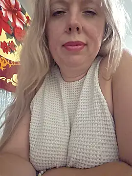 Irina3718 Chat XXX in diretta