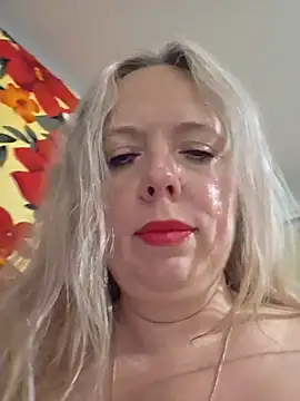 Chat +18 de Irina3718 ao vivo