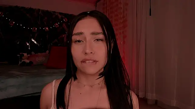 iberiavega Adlı Modelin Canlı XXX Sohbeti