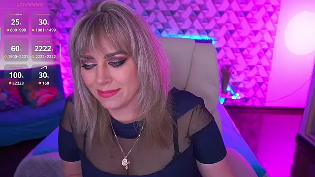 CandyLadyyy's Webcam Show