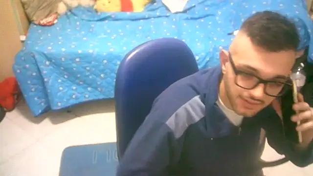 Francescodicristina44 Show Webcam