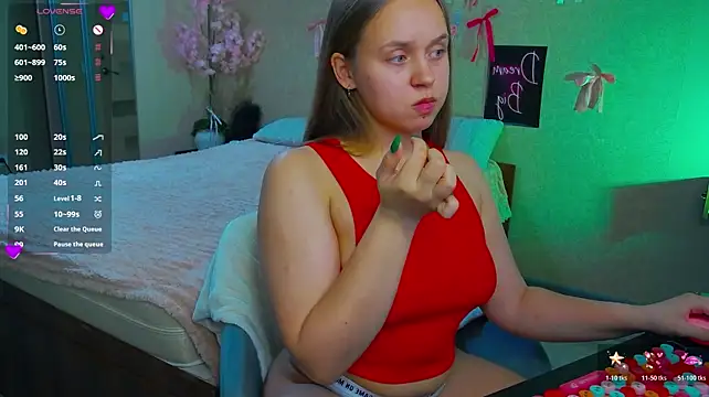 Lilysweet13's Live XXX Chat