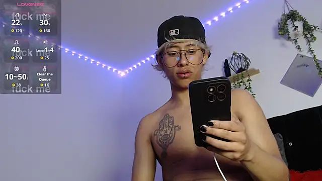 labrinthteasing Show Webcam