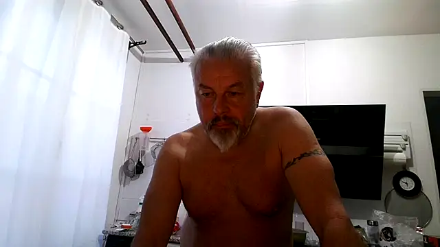 Berg_Boy Adlı Modelin Web Kameras ı Şovu