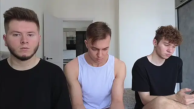 boys_sobolishan Webbikameraesitys
