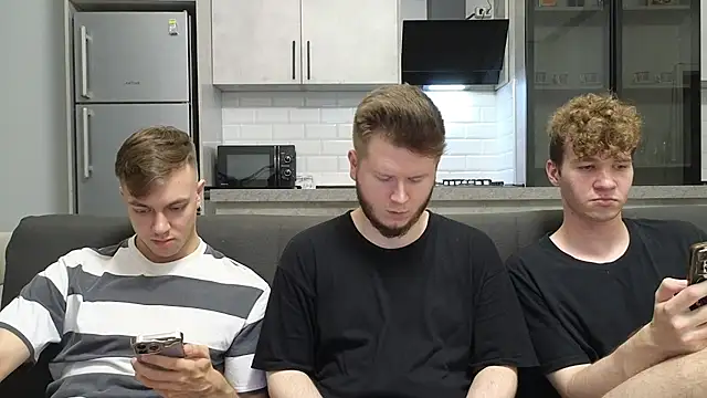 boys_sobolishan Webbikameraesitys