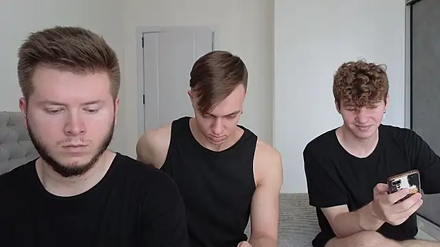 Вебкам-шоу boys_sobolisha