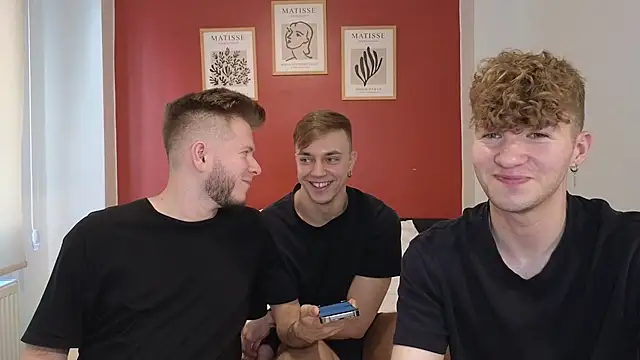 הופעת וובקאם של boys_sobolisha