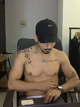 โชว์เว็บแคมของ NicolasChest_xxx