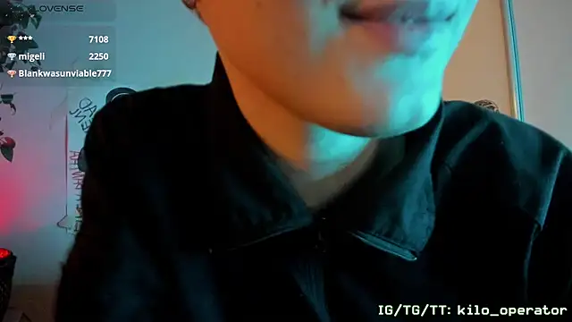 Kilo-09's Live XXX Chat