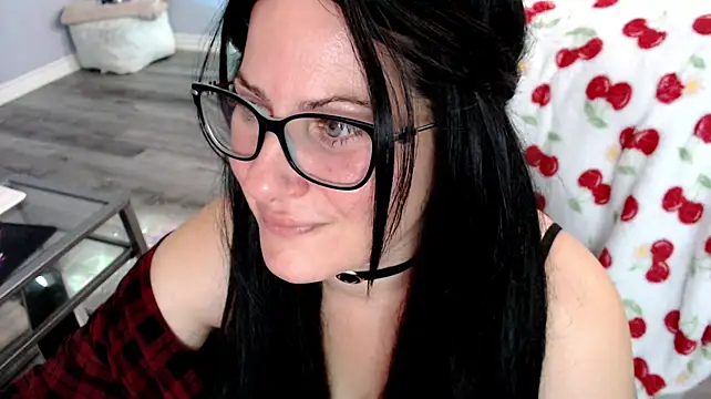BellaStar84 Adlı Modelin Web Kamerası Şovu