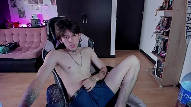 xIce_Boy Live XXX-Chat