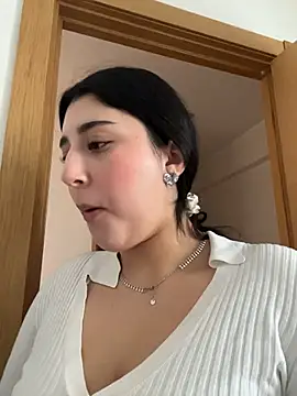 צ'אט XXX בשידור חי של SashaLuss_