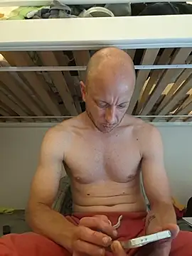 CroatianStylePussyLover Webcamshow