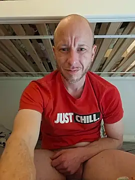CroatianStylePussyLover Chat XXX live