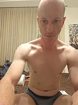 CroatianStylePussyLover 网络视讯表演